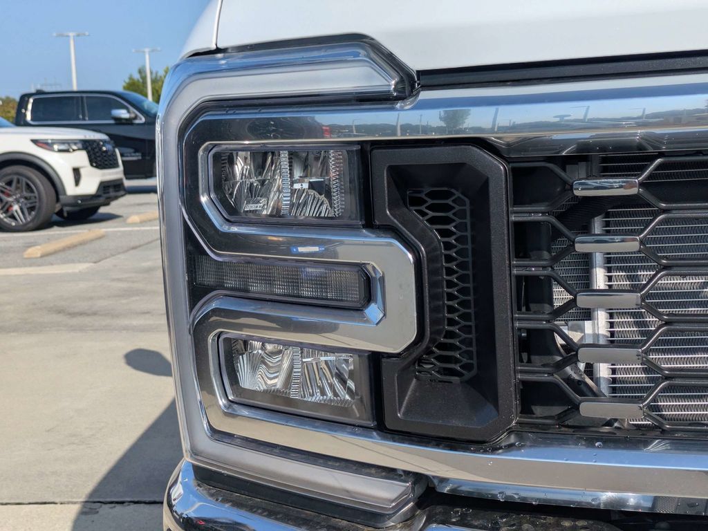 2026 Ford F-350 Super Duty XLT