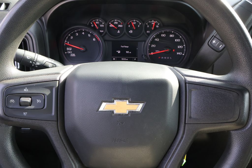 Thumbnail: 2021 Chevrolet Silverado 1500 - 31