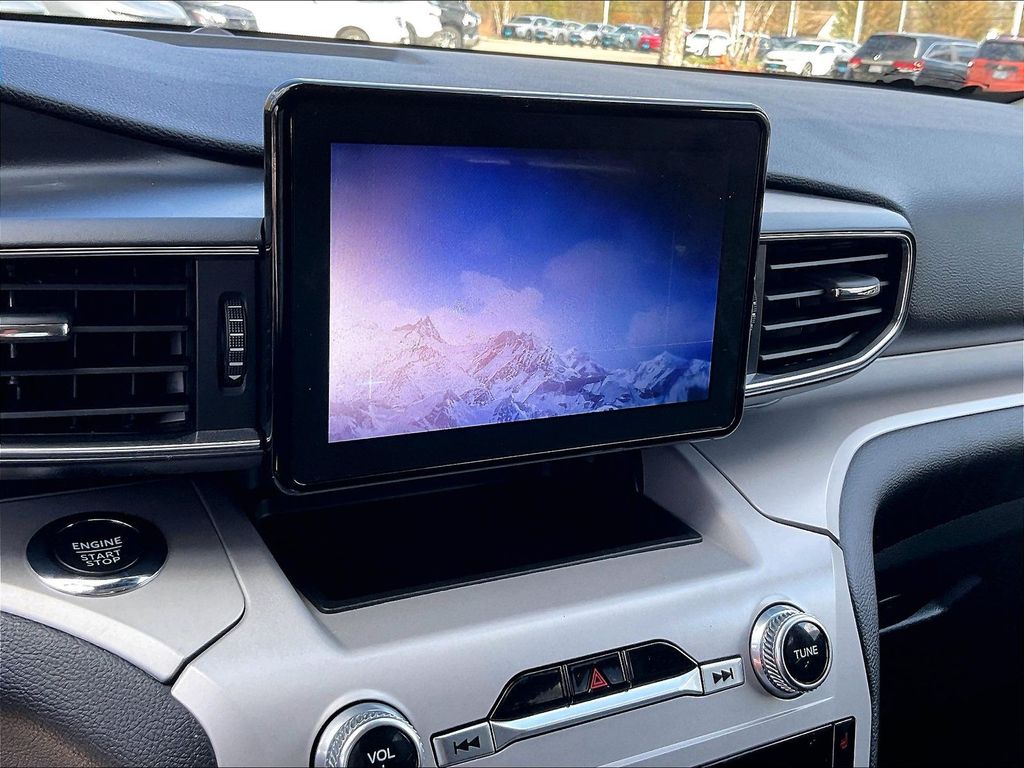 2023 Ford Explorer — photo 20