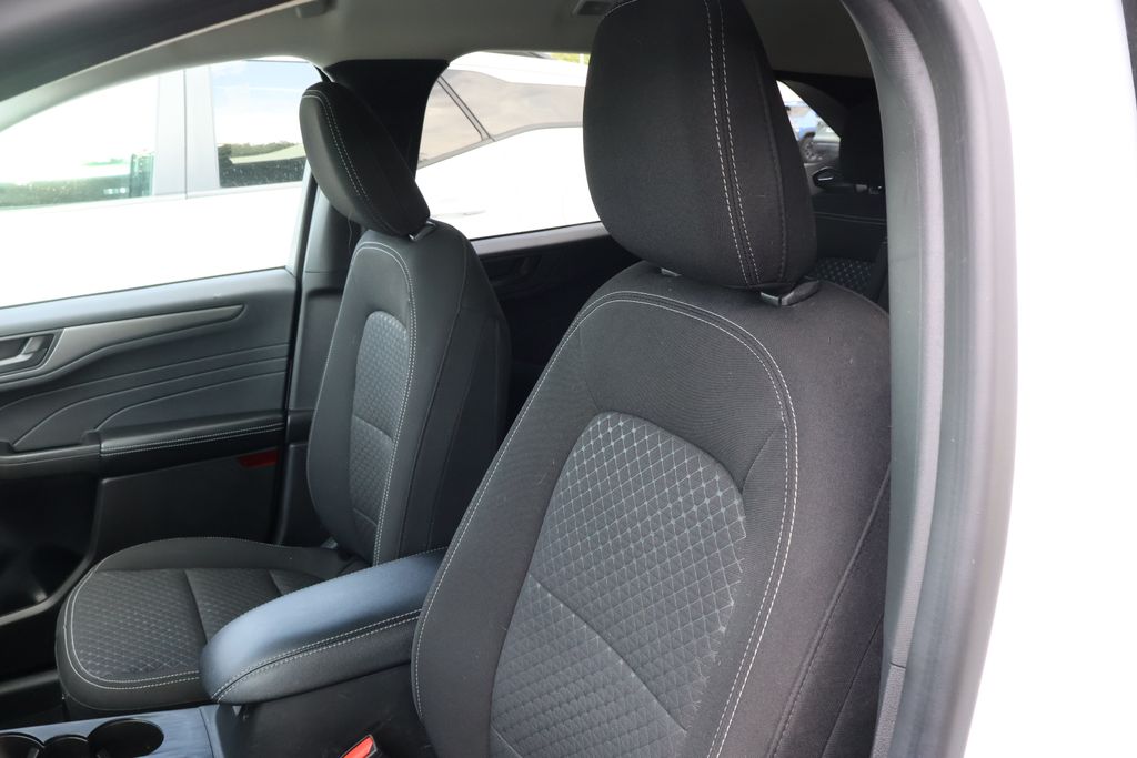 2023 Ford Escape Active 13