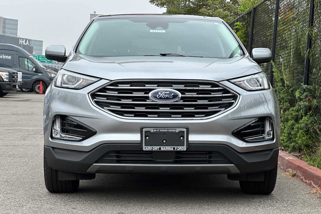 2021 Ford Edge SEL 11