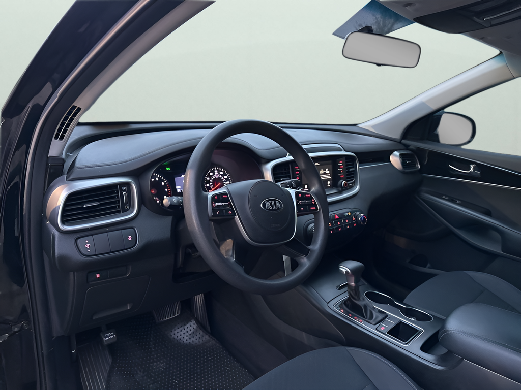 Used Car 2020 Kia Sorento  Lx For Sale Under $15,000 In Austin, Texas