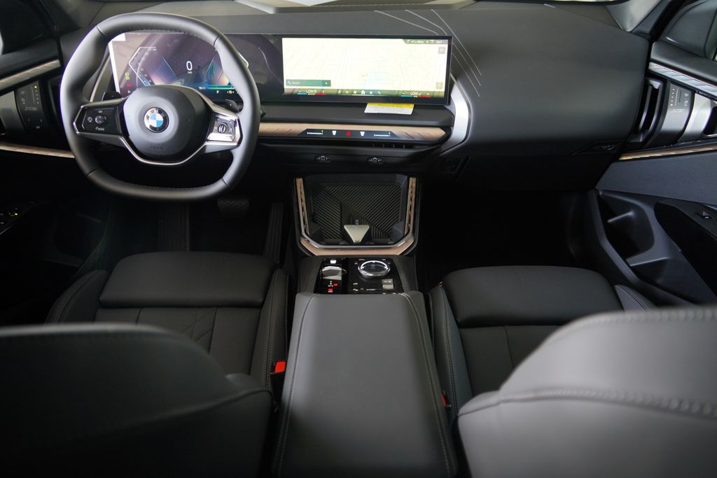 Thumbnail: 2026 BMW X3 - 13