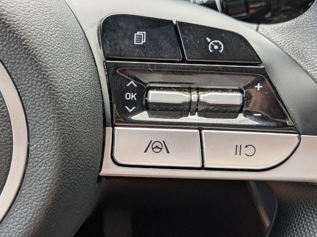 2022 Hyundai Elantra Hybrid Blue