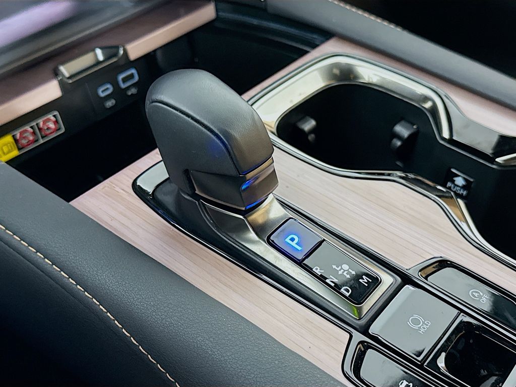 Thumbnail: 2025 Lexus RX - 17