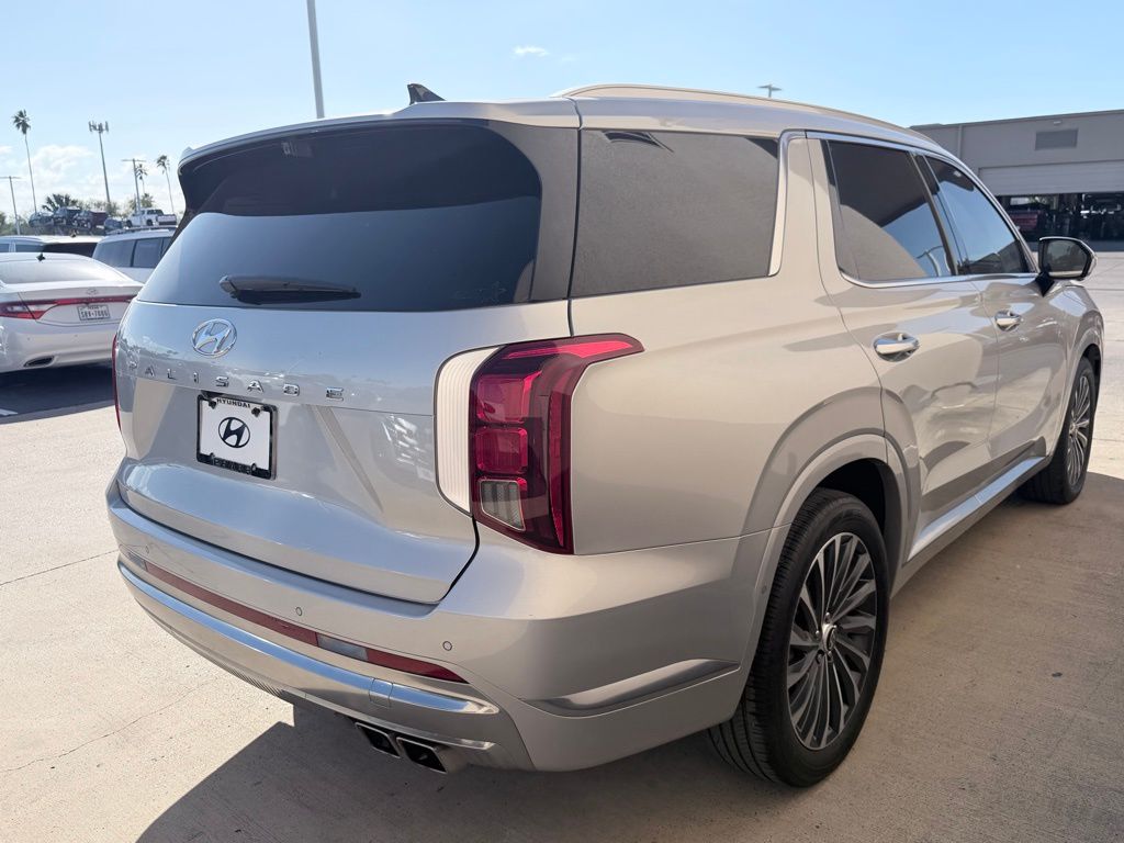 Thumbnail: 2024 Hyundai Palisade - 7