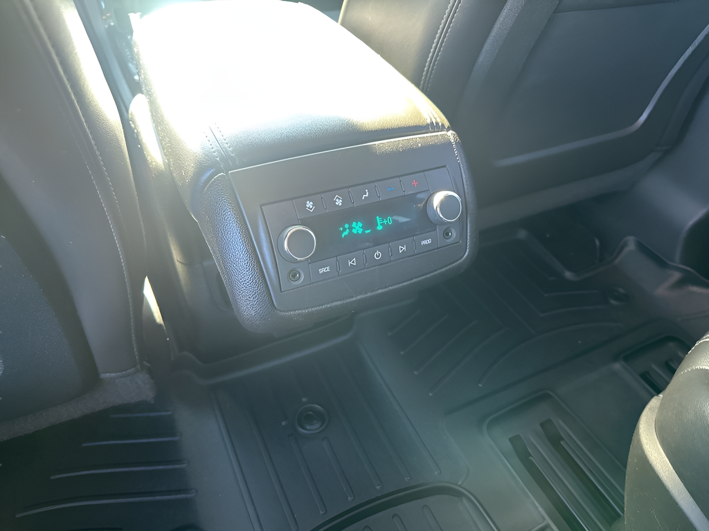 Used Car 2017 Chevrolet Traverse  2lt For Sale Under $15,000 In Austin, Texas