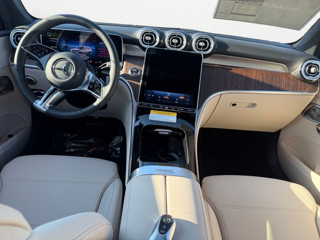 new 2026 Mercedes-Benz GLC car