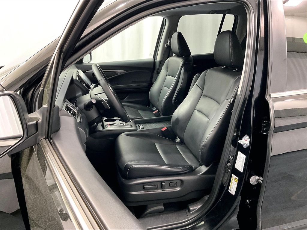 2023 Honda Ridgeline — photo 10