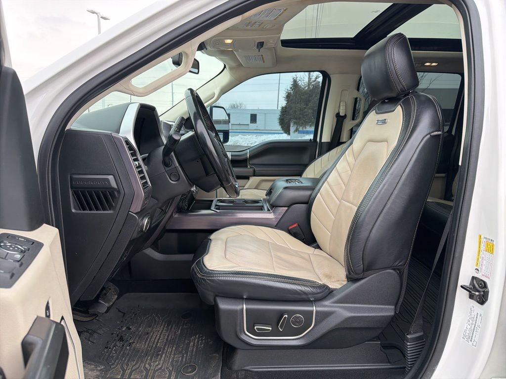 Thumbnail: 2020 Ford Econoline - 18