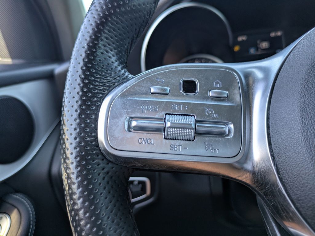 2022 Mercedes-Benz GLC 300 SUV