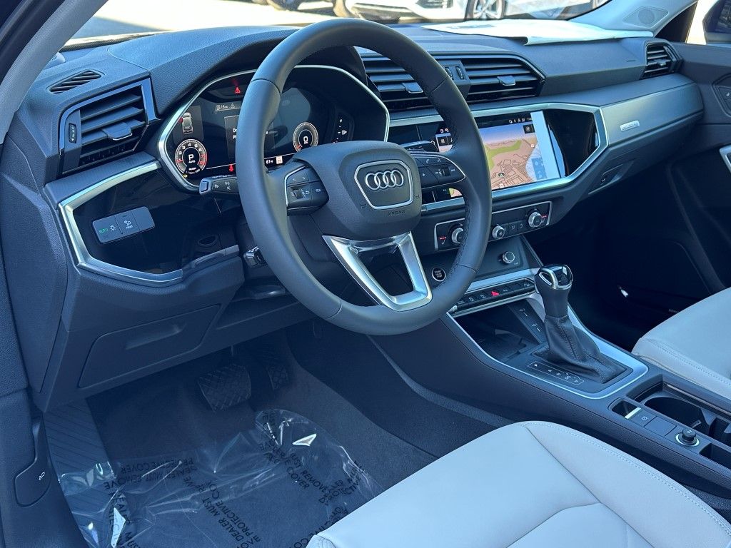 2025 Audi Q3  15