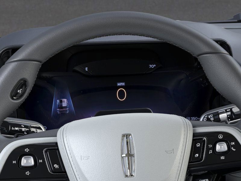 Thumbnail: 2025 Lincoln Aviator - 13