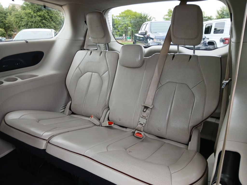 Used Car 2018 Chrysler Pacifica  Limited For Sale Under $15,000 In Austin, Texas