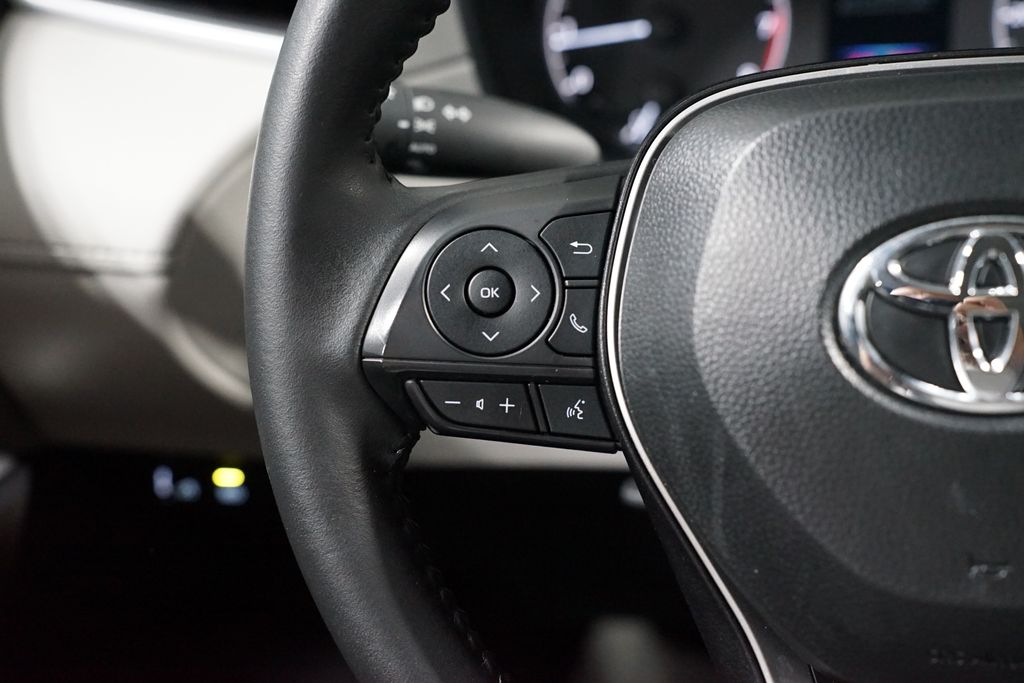 Thumbnail: 2025 Toyota Corolla Cross - 14