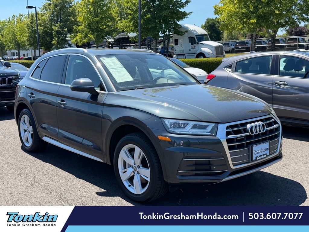 Manhattan Gray Metallic 2018 Audi Q5 SUV / Crossover All-Wheel Drive 7-Speed Automatic