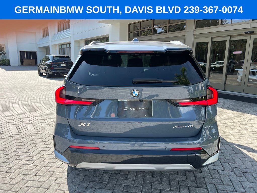 Certified Used 2024 Gray BMW xDrive28i image 6