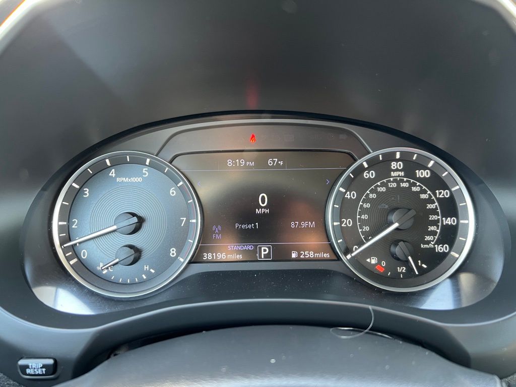 Thumbnail: 2024 INFINITI QX50 - 18