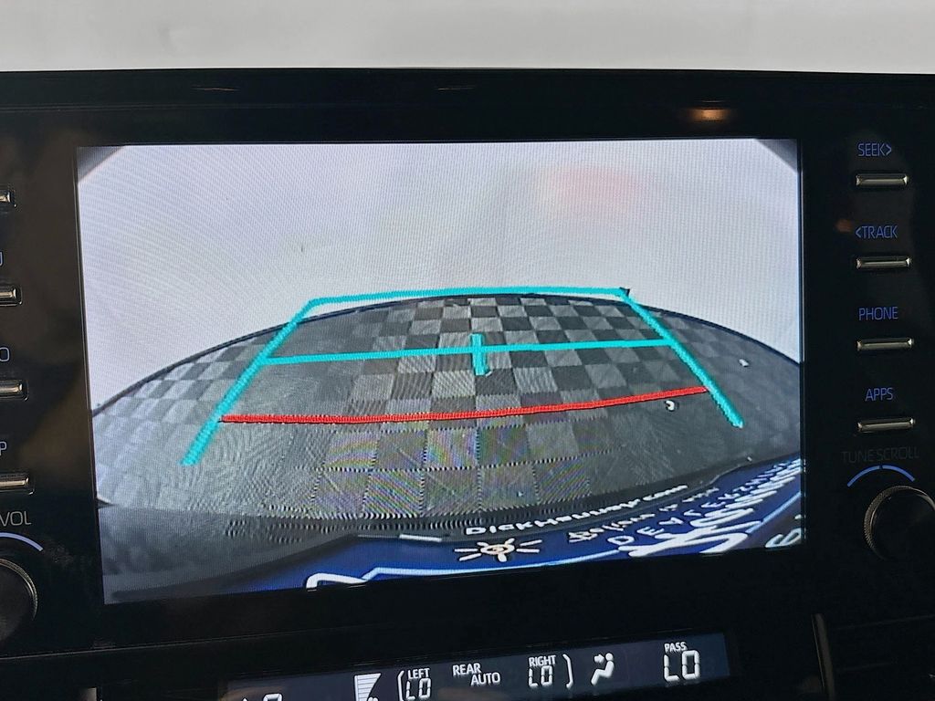 2023 Toyota Sienna Woodland Edition