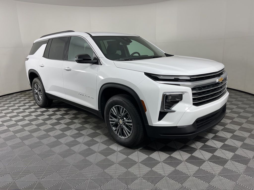 Thumbnail: 2026 Chevrolet Traverse - 6