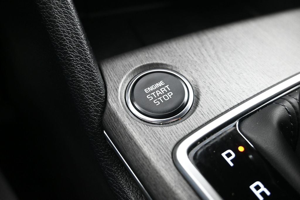 2026 Glacial White Pearl Kia Sportage X-Line AWD SUV