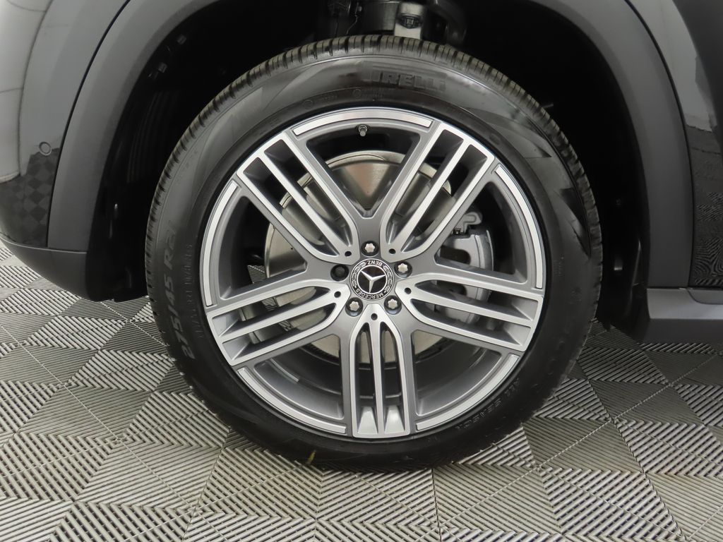 Thumbnail: 2026 Mercedes-Benz GLS - 31