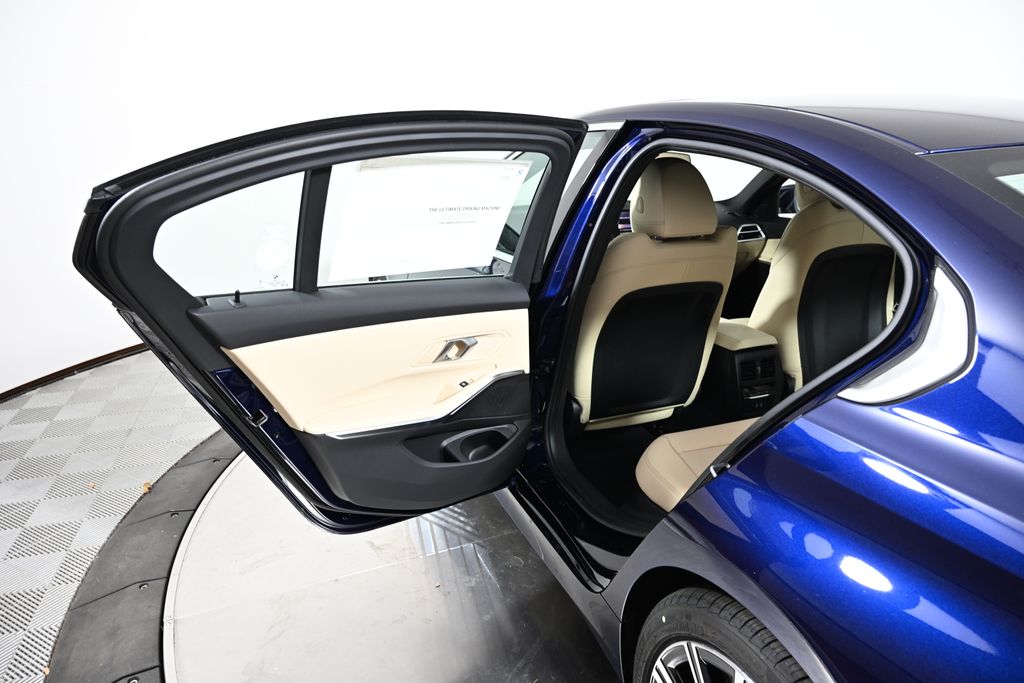 Thumbnail: 2026 BMW 3 Series - 23