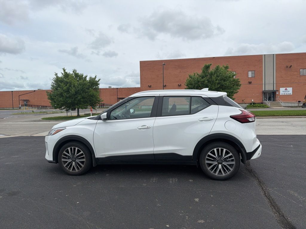 2023 Fresh Powder Nissan Kicks SV FWD SUV