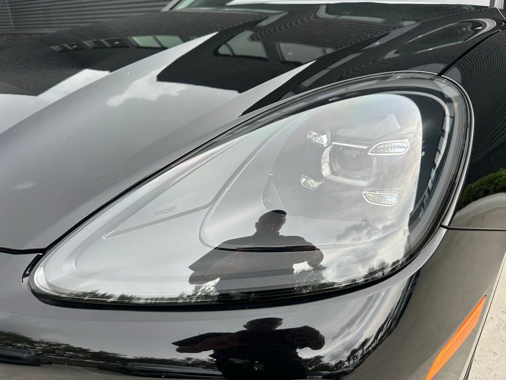 Thumbnail: 2021 Porsche  - 13