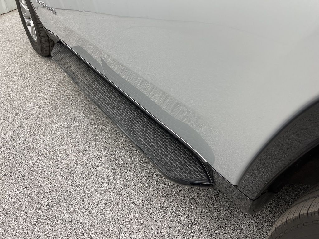 2024 Jeep Wagoneer Base - 8