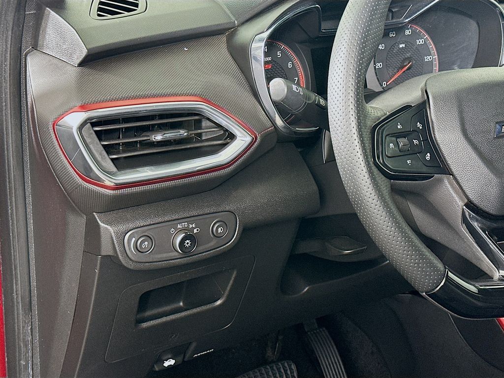 Thumbnail: 2022 Chevrolet TrailBlazer - 10