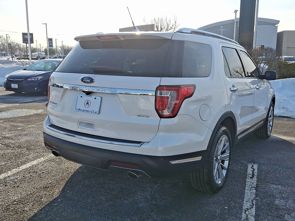 Thumbnail: 2019 Ford Explorer - 6