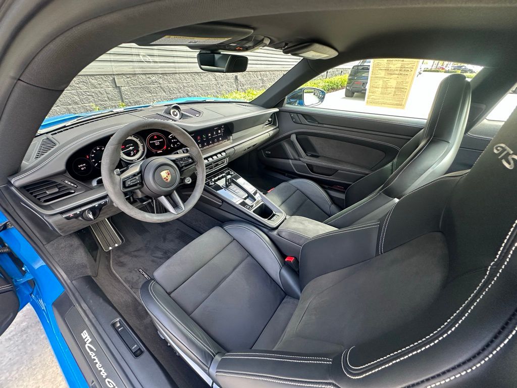 2024 Porsche 911 Carrera S 4