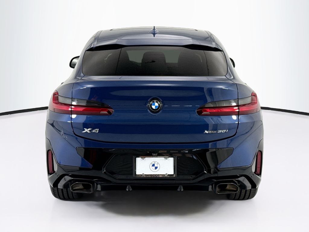 Thumbnail: 2023 BMW X4 - 6