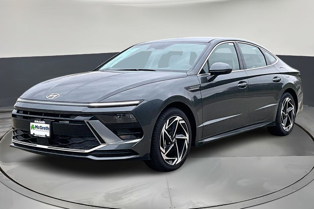 New 2026 Gray Hyundai SEL Sport image 2