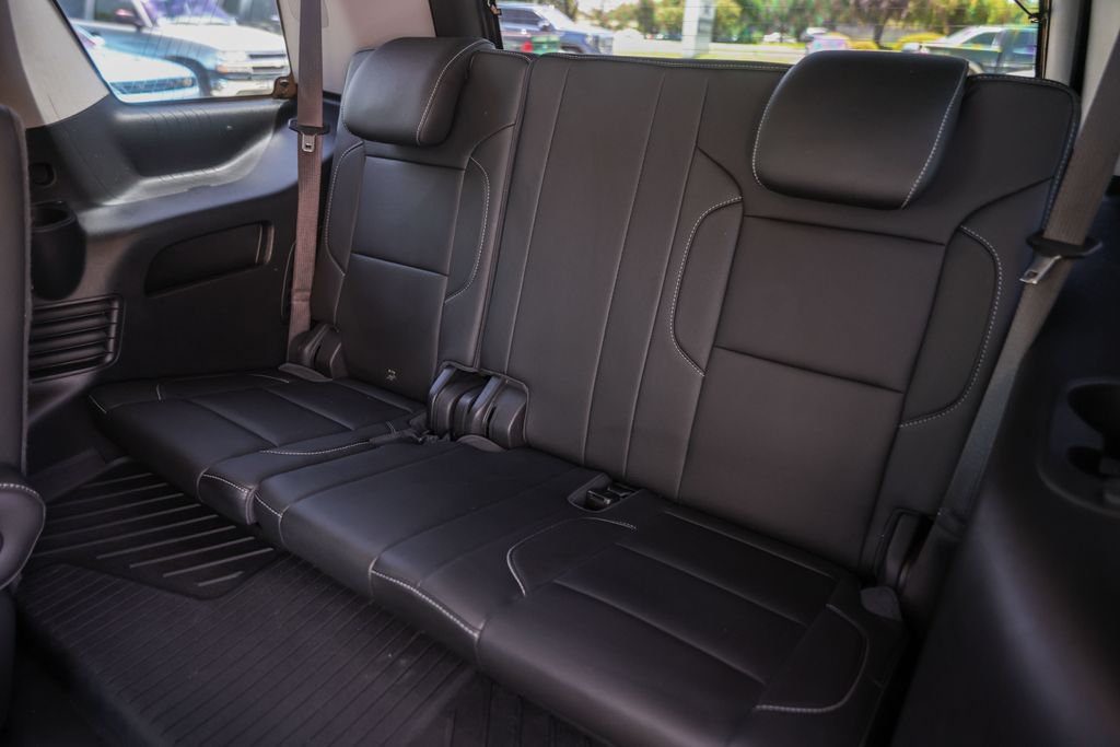 Used 2019 Gray Chevrolet Premier image 28