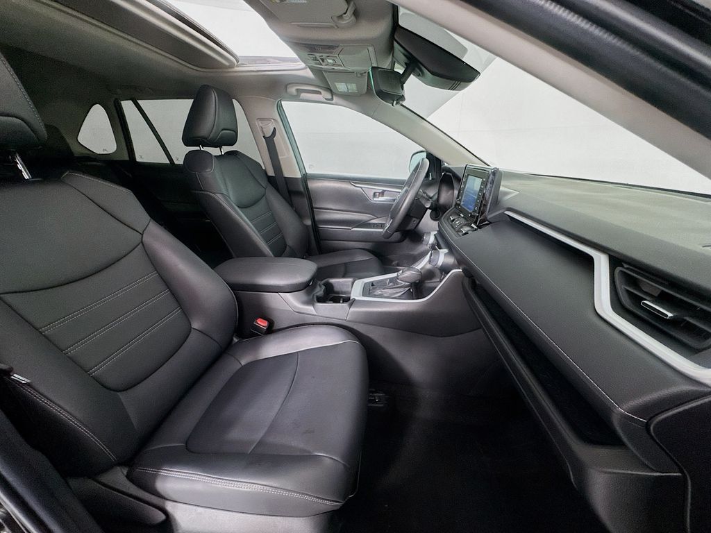 Used Car 2022 Toyota Rav4  Xle Premium For Sale Under $30,000 In Austin, Texas