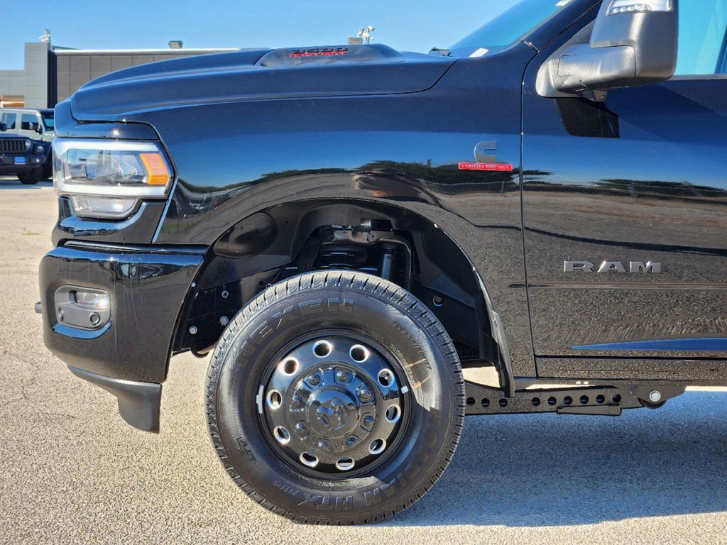 2024 Ram 3500 Laramie 5