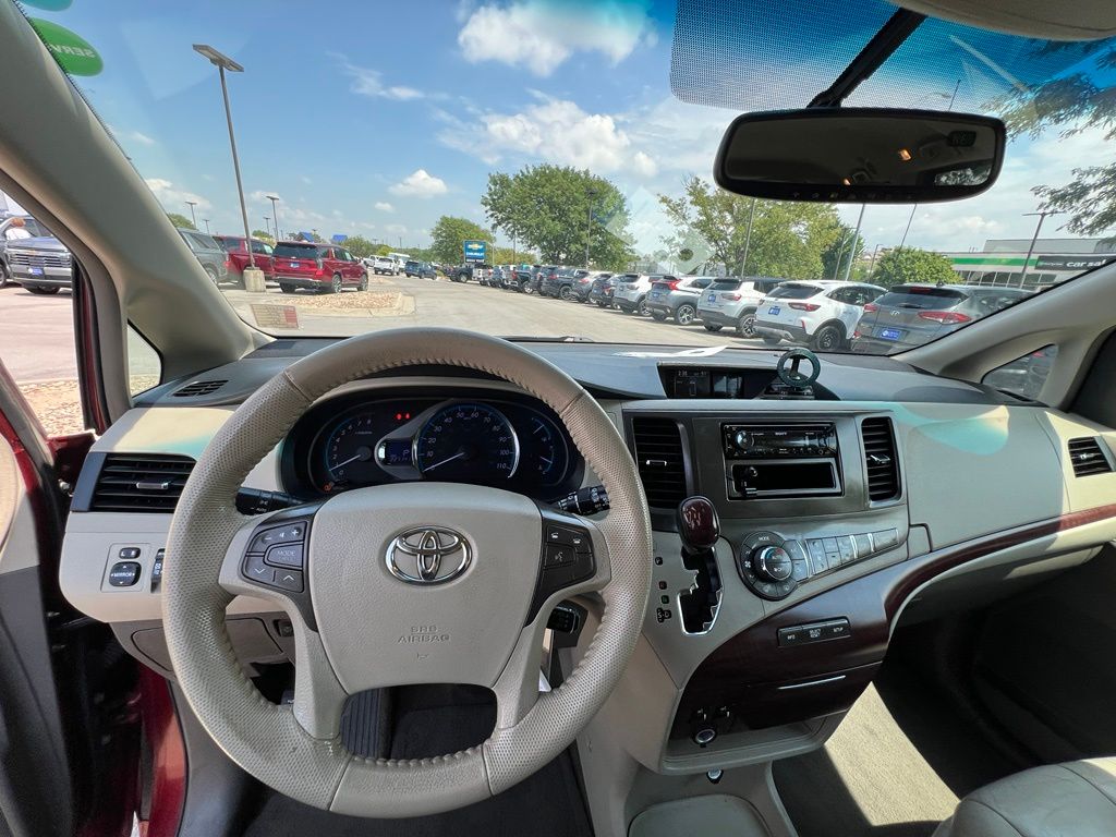 Used 2014 Toyota Sienna Van