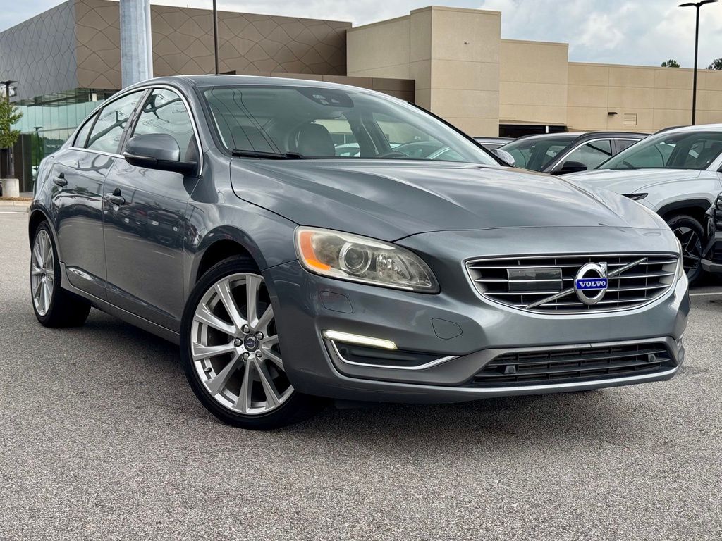 Gray Metallic 2016 Volvo S60 Sedan Front-Wheel Drive Automatic