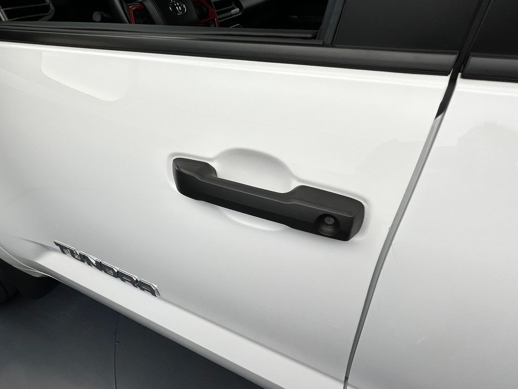 Used 2024 Wind Chill Pearl Toyota SR5 image 32