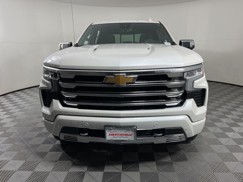 2024 Chevrolet Silverado 1500 High Country 18