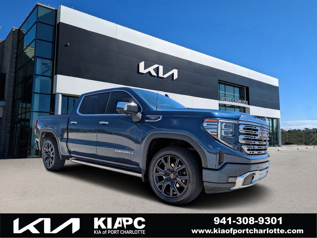 2023 GMC Sierra 1500 Denali Crew Cab 4WD
