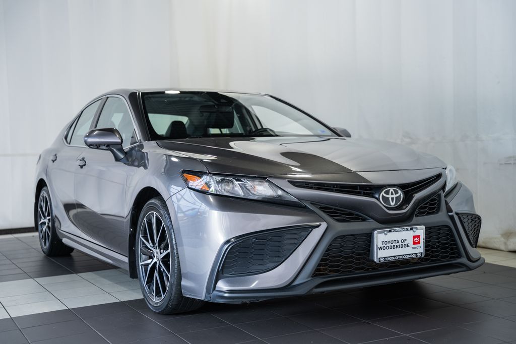 Predawn Gray Mica 2021 Toyota Camry Sedan Front-Wheel Drive 8-Speed Automatic