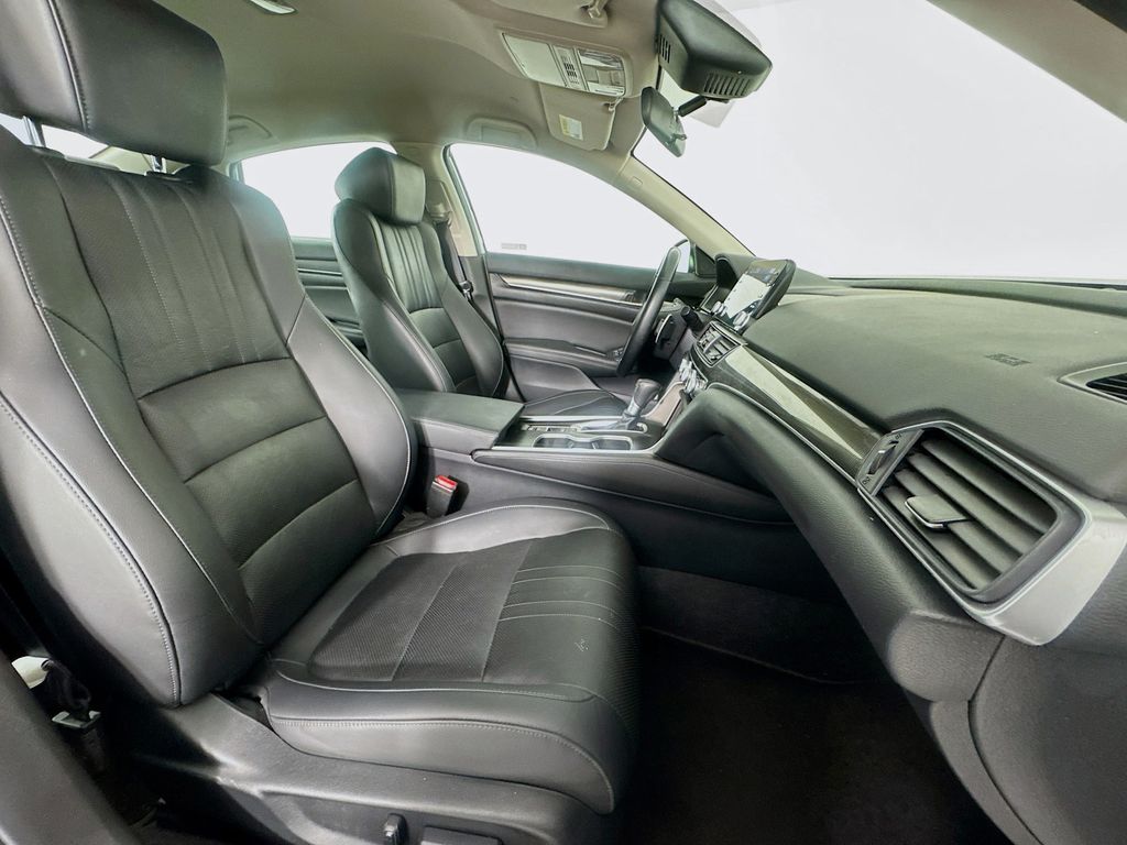 Used Car 2022 Honda Accord  Sport Special Edition For Sale Under $30,000 In Austin, Texas