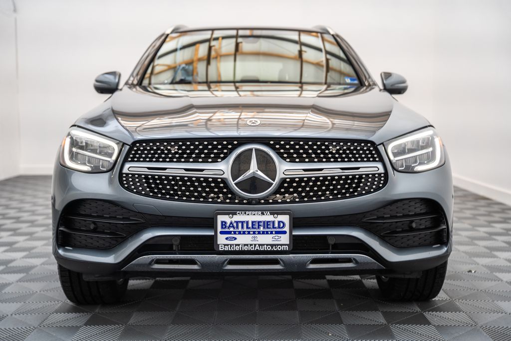 Mercedes-BenzGLC2