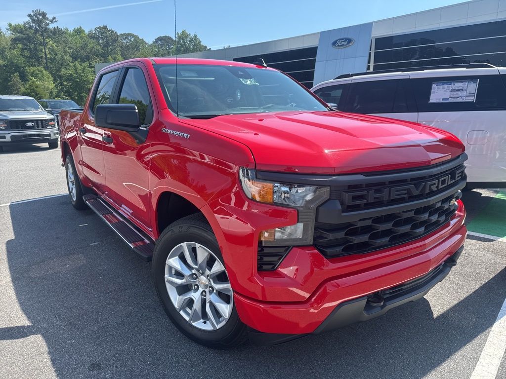 2023 Chevrolet Silverado 1500 Custom