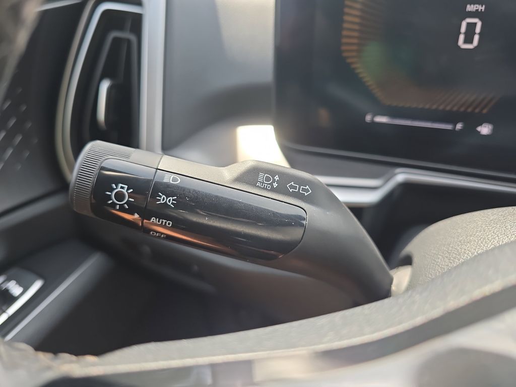 2024 Everlasting Silver Kia Sorento S FWD SUV