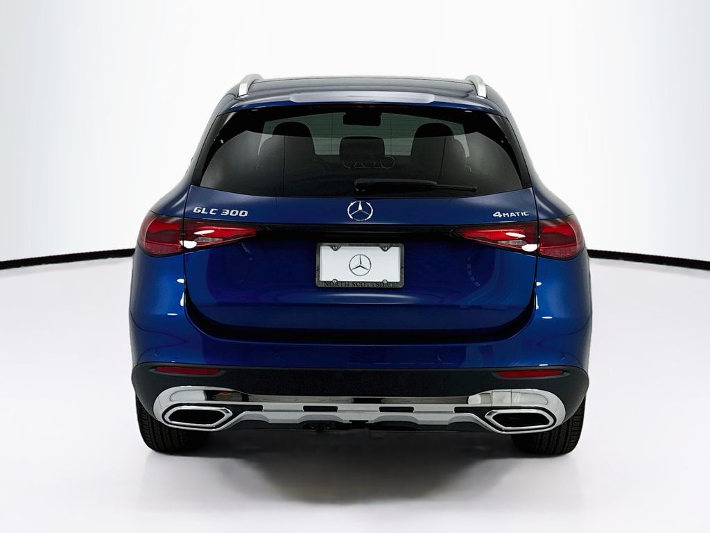 Thumbnail: 2027 Mercedes-Benz GLC - 6