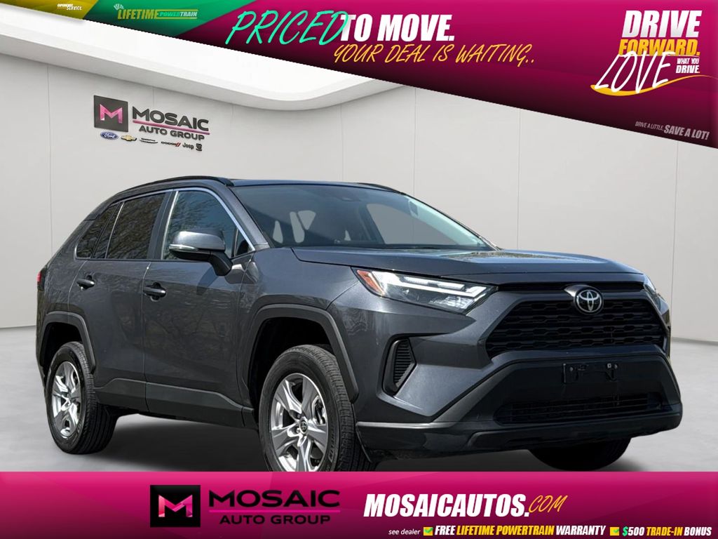 2025 Toyota RAV4 XLE AWD